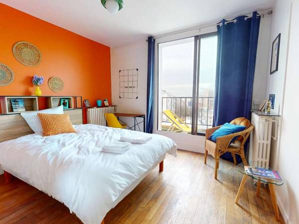 Paris, Place Etienne Pernet