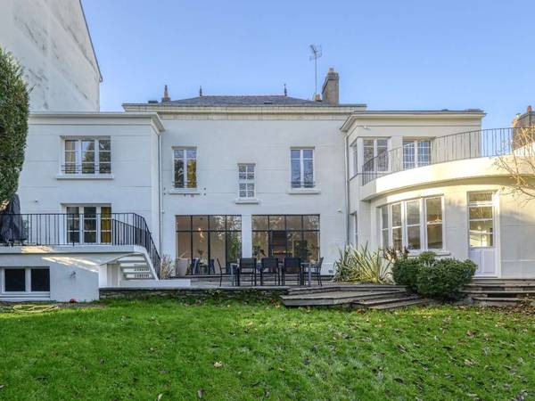 Nantes, Rue Colonel Desgrées du Lou