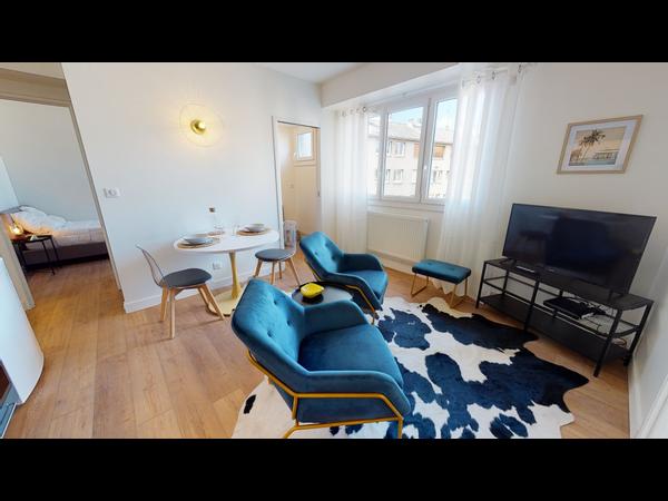 Rouen, Rue Nicole Oresme