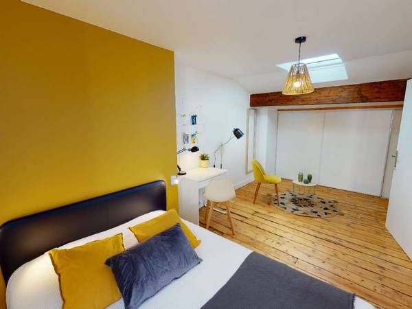 Bordeaux, Rue de la Merci