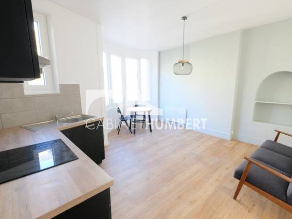 Saint-Étienne, Square Violette