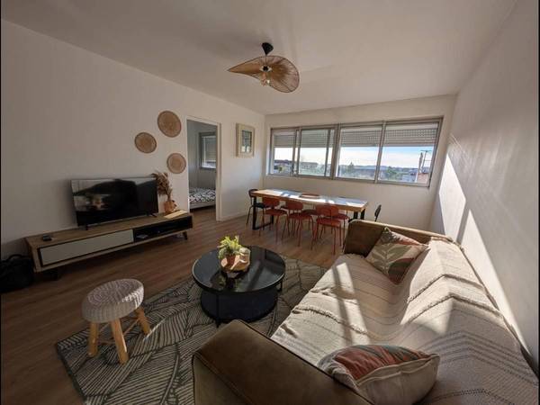 Toulouse, Avenue de Casselardit