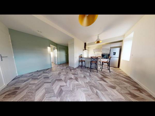 Saint-Priest-en-Jarez, Avenue Albert Raymond