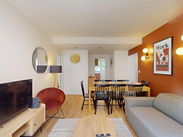 Montrouge, 61 Avenue de la Marne,