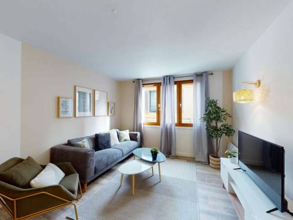 Nîmes, Rue Cotelier