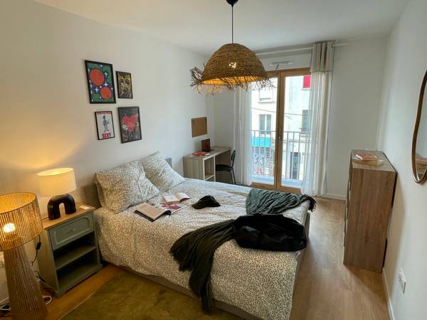Montreuil, Rue de Paris