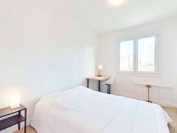 Marseille, Rue Ferrari