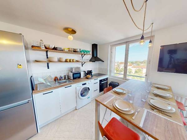 Villeurbanne, Cours Emile Zola