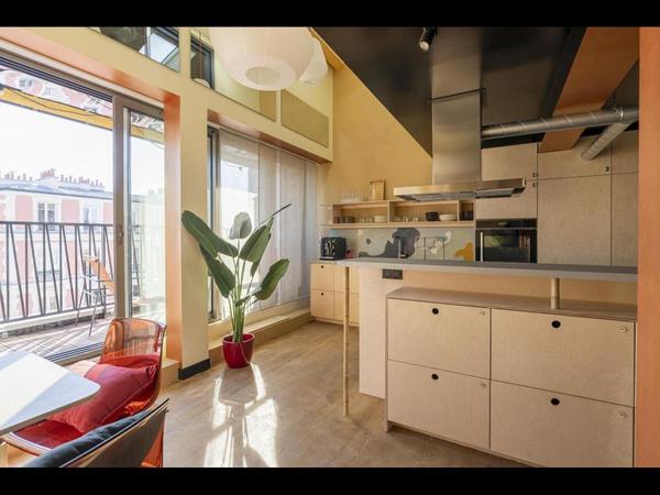 Paris, Avenue du Père Lachaise