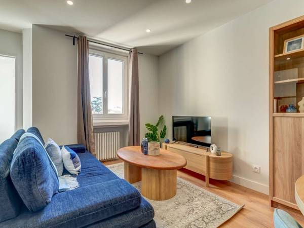 Villeurbanne, Rue Bourgchanin