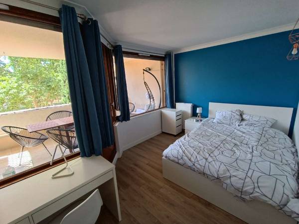 Vénissieux, Rue Ludovic Bonin