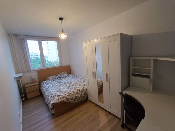 Vénissieux, Rue Ludovic Bonin