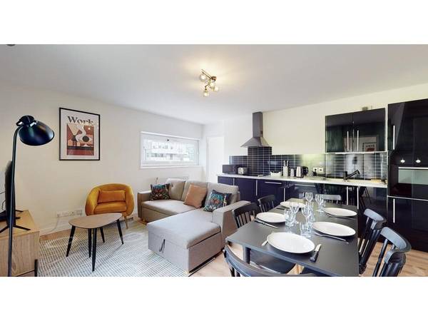 Lille, Rue Madeleine Reberioux