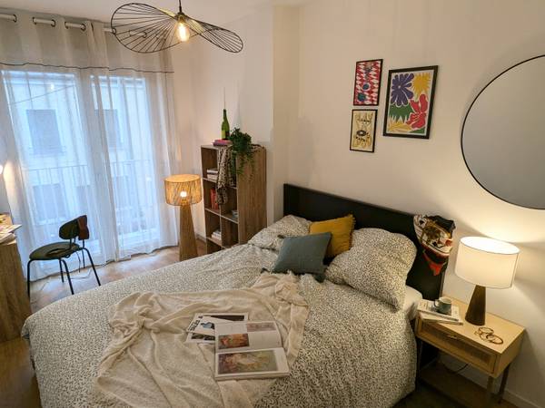 Montreuil, Rue de Paris